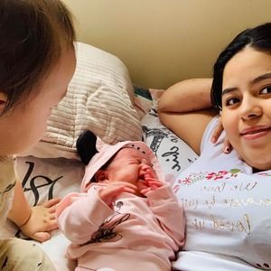 Meet your Posher, Karely